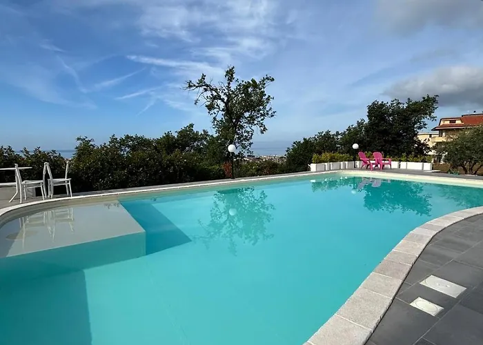 Confini Retreat 明图尔诺